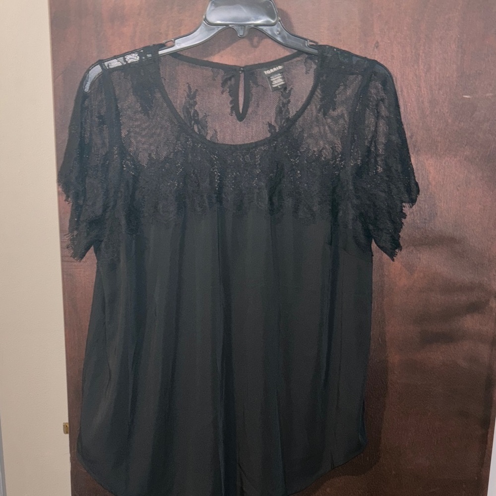 Torrid Black Lace Overlay Top NWOT